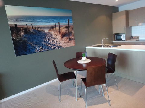 Wallaroo Marina Executive Apartments - South Australia Travel 12
