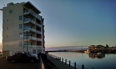 Wallaroo Marina Executive Apartments - South Australia Travel 15