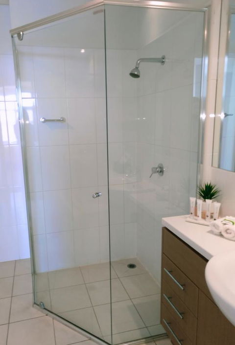 Wallaroo Marina Executive Apartments - South Australia Travel 9