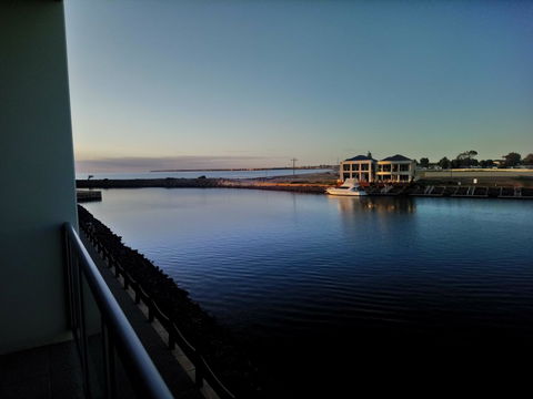 Wallaroo Marina Executive Apartments - South Australia Travel 20