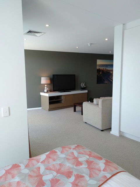 Wallaroo Marina Executive Apartments - South Australia Travel 3