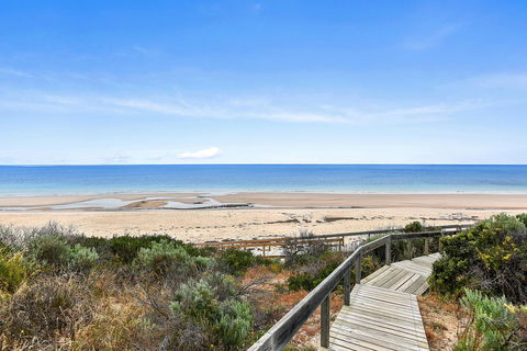 'The Hidden Diamond' - Normanville - South Australia Travel 0