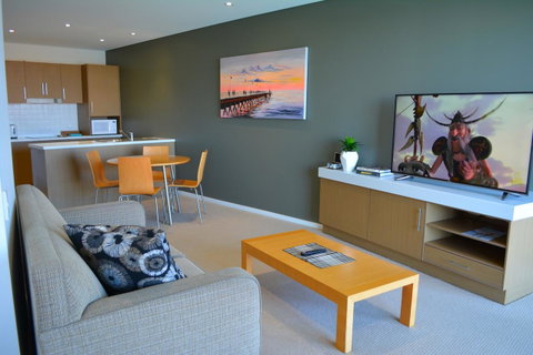 Wallaroo Marina Luxury Apartment - South Australia Travel 9