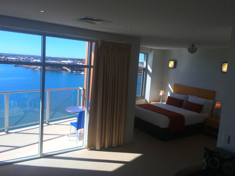 Wallaroo Marina Luxury Apartment - South Australia Travel 18