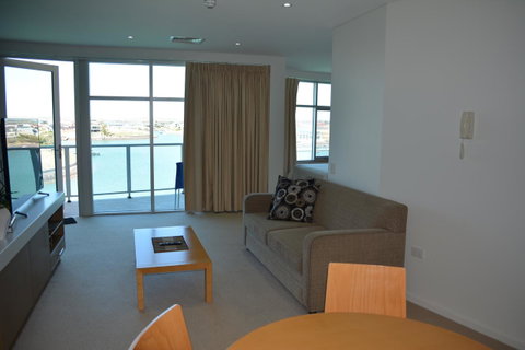 Wallaroo Marina Luxury Apartment - South Australia Travel 26