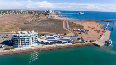 Wallaroo Marina Luxury Apartment - South Australia Travel 22