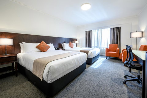 Hotel Grand Chancellor Adelaide - South Australia Travel 13