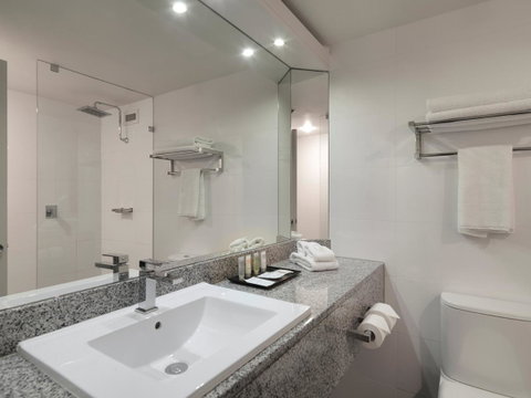 Hotel Grand Chancellor Adelaide - South Australia Travel 37