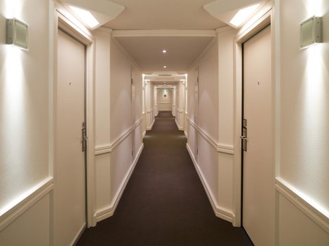 Hotel Grand Chancellor Adelaide - South Australia Travel 32