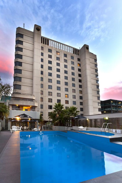 Hotel Grand Chancellor Adelaide - South Australia Travel 3