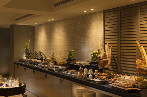 Mayfair Hotel - South Australia Travel 3