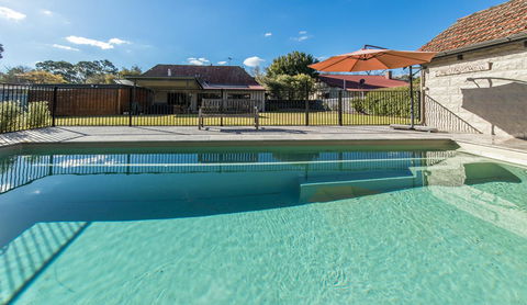 The Tudor House - South Australia Travel 20