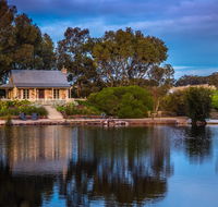 Stonewell Cottages and Vineyards - South Australia Travel