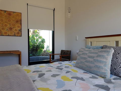 Sinclair Eco House - South Australia Travel 29