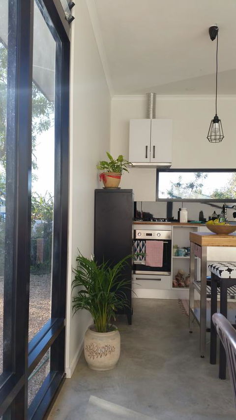 Sinclair Eco House - South Australia Travel 19