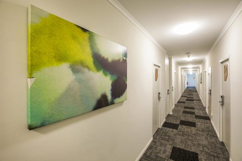 Nightcap At Finsbury Hotel - South Australia Travel 44