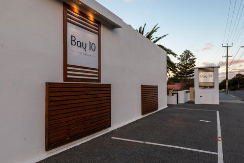 Bay 10 - Suites And Apartments - South Australia Travel 19