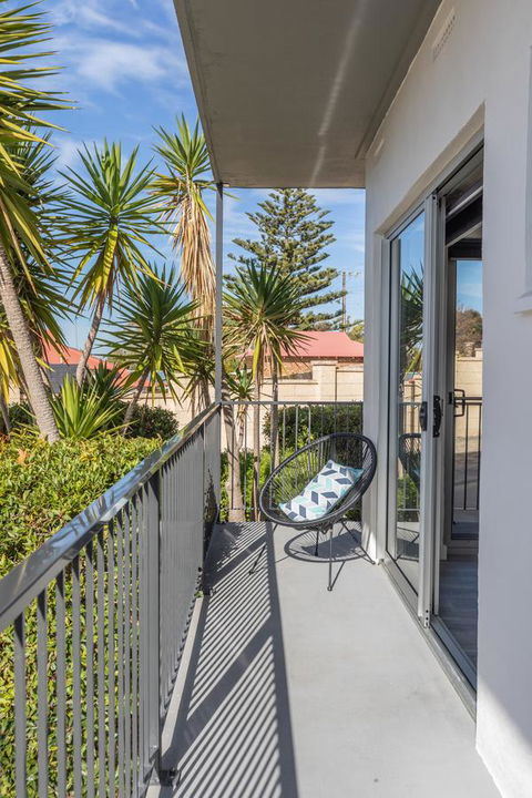 Bay 10 - Suites And Apartments - South Australia Travel 4