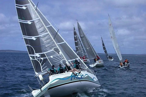 Bay 10 - Suites And Apartments - South Australia Travel 26