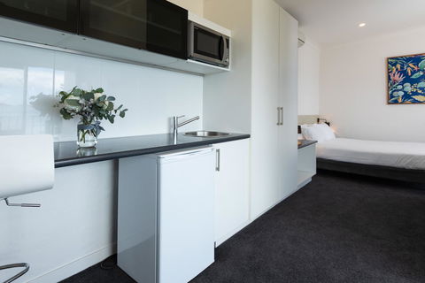 Bay 10 - Suites And Apartments - South Australia Travel 18