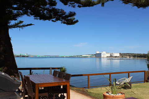 Bay 10 - Suites And Apartments - South Australia Travel 29