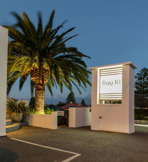 Bay 10 - Suites And Apartments - South Australia Travel 16
