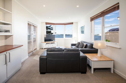 Bay 10 - Suites And Apartments - South Australia Travel 33