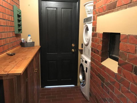 Ambrosia Holiday Home - South Australia Travel 19