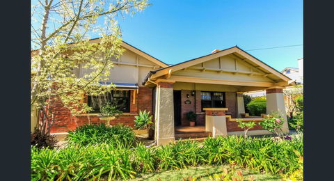 Ambrosia Holiday Home - South Australia Travel 0