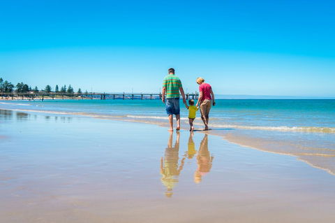 Luxury Beachside Accomodation - South Australia Travel 18