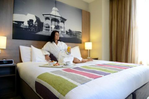 Grosvenor Hotel Adelaide - South Australia Travel 7