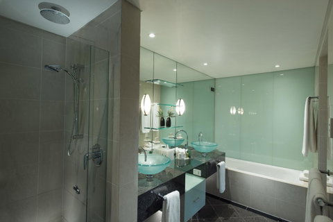 Hilton Adelaide - South Australia Travel 25
