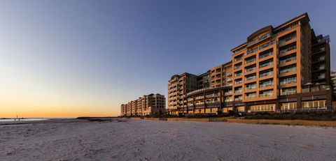 Glenelg Beach Studio - South Australia Travel 7