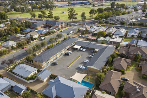 Garden City Motor Inn - South Australia Travel 1