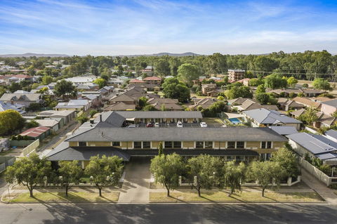 Garden City Motor Inn - South Australia Travel 2