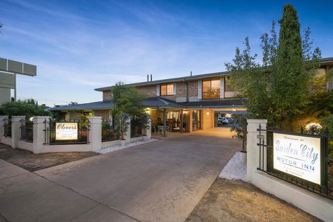 Garden City Motor Inn - South Australia Travel 3