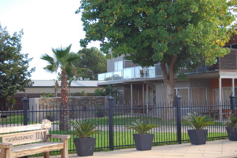 Barossa Valley Apartments - South Australia Travel 1