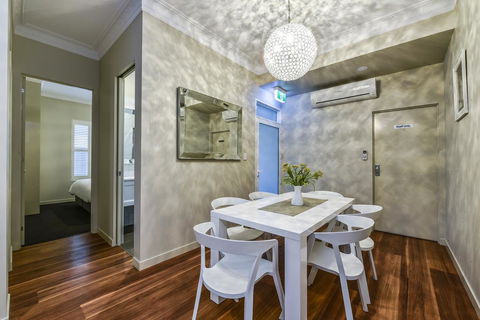 Aloha Central Luxury Apartments - South Australia Travel 17