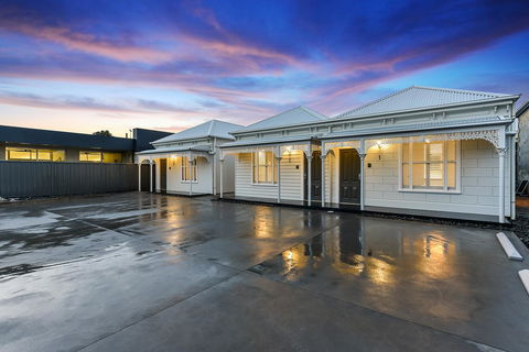 Aloha Central Luxury Apartments - South Australia Travel 5
