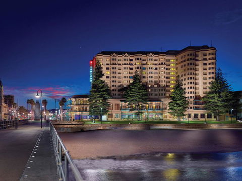 Stamford Grand Adelaide - South Australia Travel 0