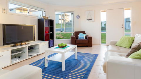 Rocks Beach House Victor Harbor - South Australia Travel 3