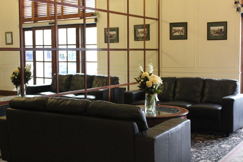 Adelaide Inn - South Australia Travel 3