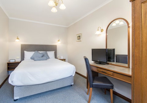 Adelaide Inn - South Australia Travel 4