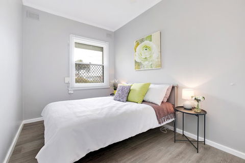 Cute And Cosy - Events, Workers, Getaways - South Australia Travel 5