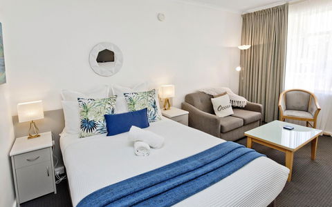Glenelg Oasis Studios - South Australia Travel 0