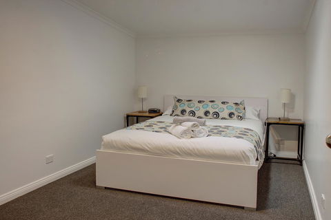 Aart Apartments - South Australia Travel 21