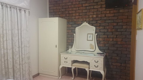 Gaerwood B&B - South Australia Travel 13