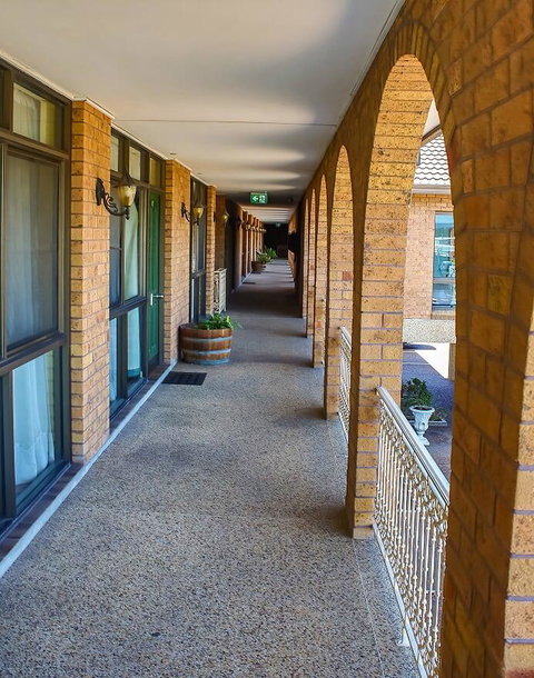 Cumberland Motor Inn - South Australia Travel 37