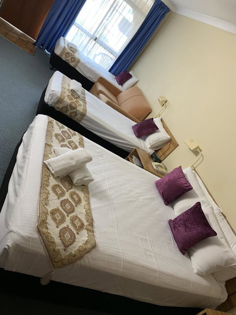 Cumberland Motor Inn - South Australia Travel 20