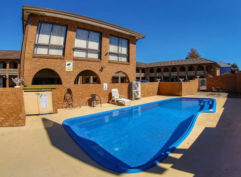 Cumberland Motor Inn - South Australia Travel 0